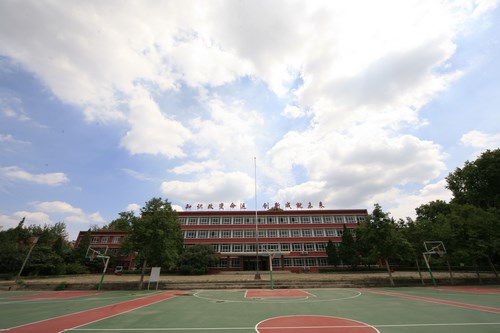 中國洛陽一拖技師學院有哪些熱門專業？