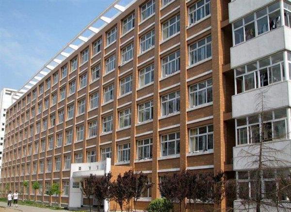 山東省臨沂衛生學校都開設了哪些專業？